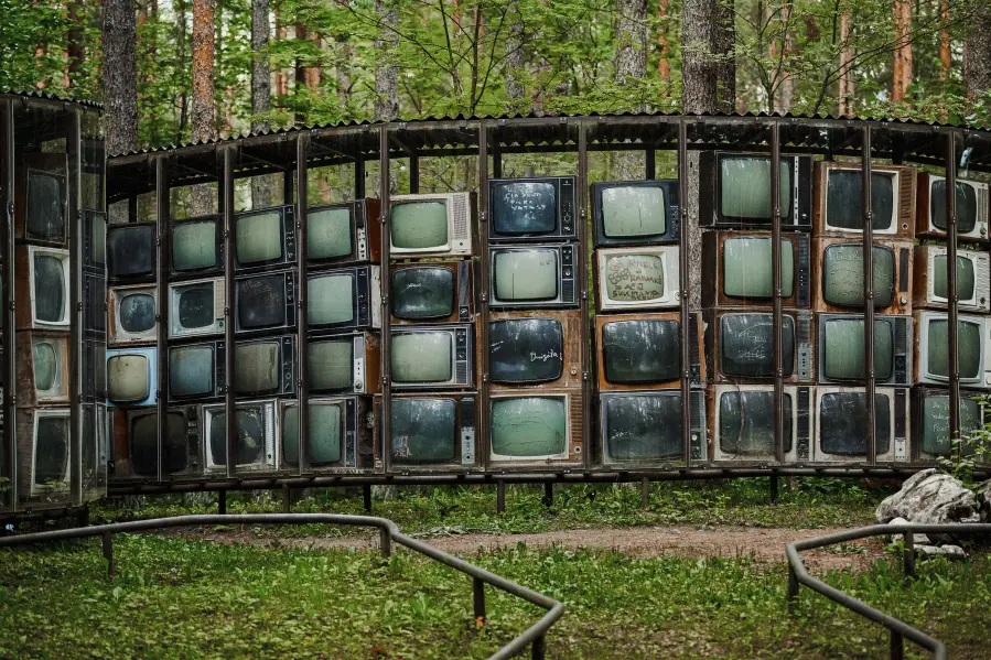 Sejarah Perkembangan Teknologi TV