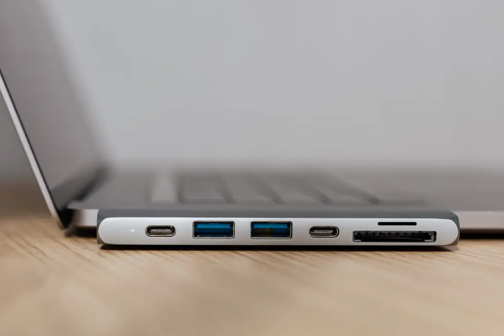 Jenis dan Perbedaan USB